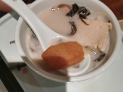 -佬麻雀·新湘菜(东方宝泰店)
