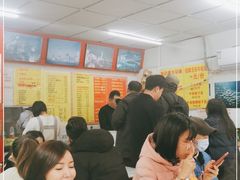 等位区-明呈黄鱼面馆(斜土路店)