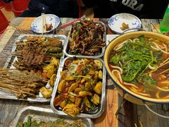 -勃利地摊·勃立小串烧烤