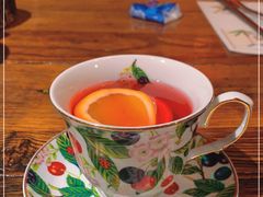 -月亮眼花园餐厅书吧酒吧