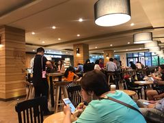 大堂-星巴克(上海交通大学店)