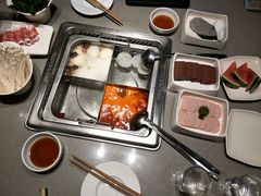 -海底捞火锅(金山百联店)