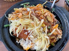 泡菜粉条锅巴饭-园园锅巴米饭(高新四路店)