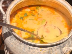 -大头虾越式风味餐厅(光明广场店)