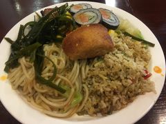 -皇品世家牛排(七一路店)