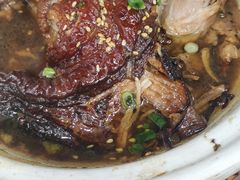 -老码头黑皮肘子锅包肉(文政街店)
