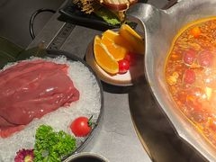 -湊湊火锅·茶憩(杭州湖滨银泰in77店)