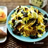 从合肥买回来的甜酒酿发酵的大馒头，烤成脆脆的馒头片