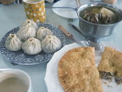 -敖特尔布里亚特美食坊(世纪花苑店)