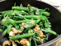 铁锅者芥蓝-稻香酒家·33年老字号·港式粤菜(富邦中心店)