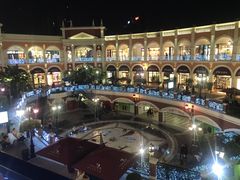 -佛罗伦萨小镇广佛名品奥特莱斯(疏港路店)