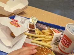 -汉堡王(房山绿地缤纷城店)
