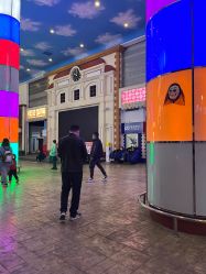 -成都星期8小镇(江宁南路店)