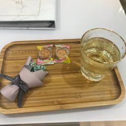 点击看大图 -赫本轻奢美颜中心