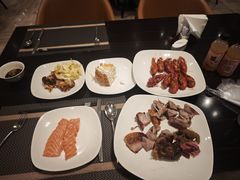 -丽都皇冠假日酒店·Matrix亦餐厅(望京店)