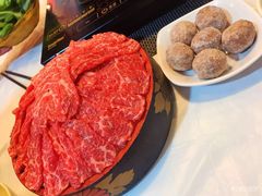 -鲜入围煮花胶鸡海鲜火锅