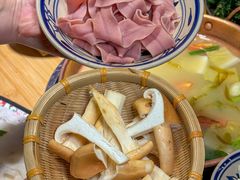 -洱火云南酸菜牛肉火锅(石景山当代商城店)