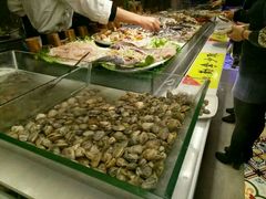 -海吃海喝海鲜烤肉餐厅