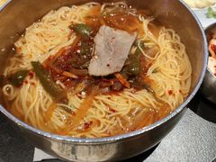 -河坝烧烤串城(金达莱店)