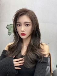 -首脑美发沙龙