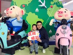 -梅龙镇广场
