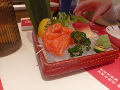 -花漫里日式餐厅(南安中骏店)