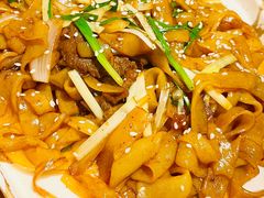 干炒牛河-粤域茶餐厅