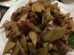 -满洲里饭店-尼基金俄餐厅