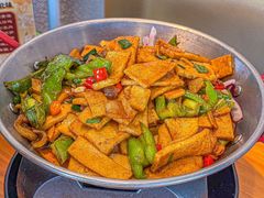 -莲餐厅·湖北菜·潜江小龙虾店(愚园路店)