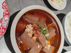 冒鸭血-浪李白·川小馆·跷脚牛肉(中山公园店)