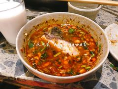 -肖肖酸萝卜鱼火锅(总店)