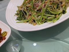-桃子餐厅·天津菜(王顶堤总店)