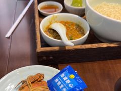 -蟹上黄·蟹黄面·江南糖水(人民广场店)