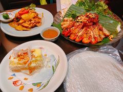-大头虾越式风味餐厅(光明广场店)