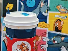 -瑞幸咖啡(共和世家财院路店)