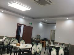 -七的湖·晚芳亭·阳澄湖农家菜·大闸蟹(莲花岛店)
