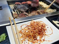 -臻牛烤肉