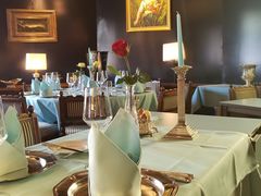 餐具摆设-Old Swiss House