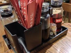 -何记花甲(海岸城旗舰店)