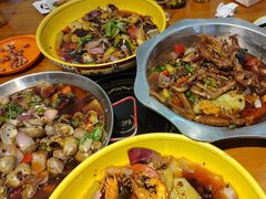 -休记光头香辣蟹干锅(绵竹店)