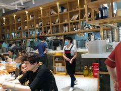 大堂-小桃园·豆浆油条(复兴中路店)