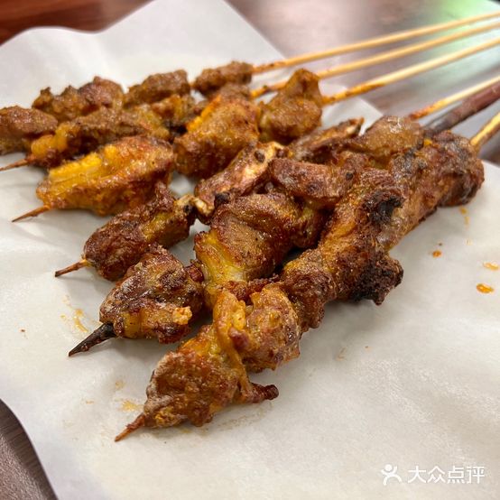 新疆玫瑰华烧烤店