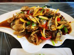 麻辣花甲-覃记海鲜美食餐厅