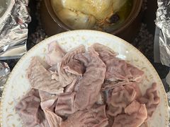 -煨阿婆营养煨汤(闵行店)
