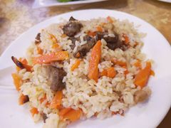 -维吾尔餐厅(宜山路店)