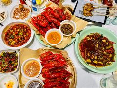 -靓虾二哥长沙地标小龙虾(五一广场店)