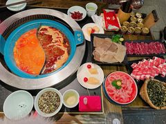 -吼堂老火锅(湖滨银泰in77店)