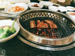 -草家酱蟹炭火烤肉店(珲春南路一店)