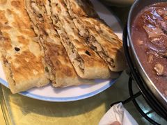 -鸿亨泰杂鱼馆(港馨家园店)