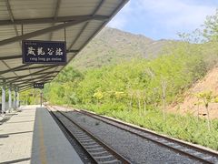-黄金寨原生态旅游区